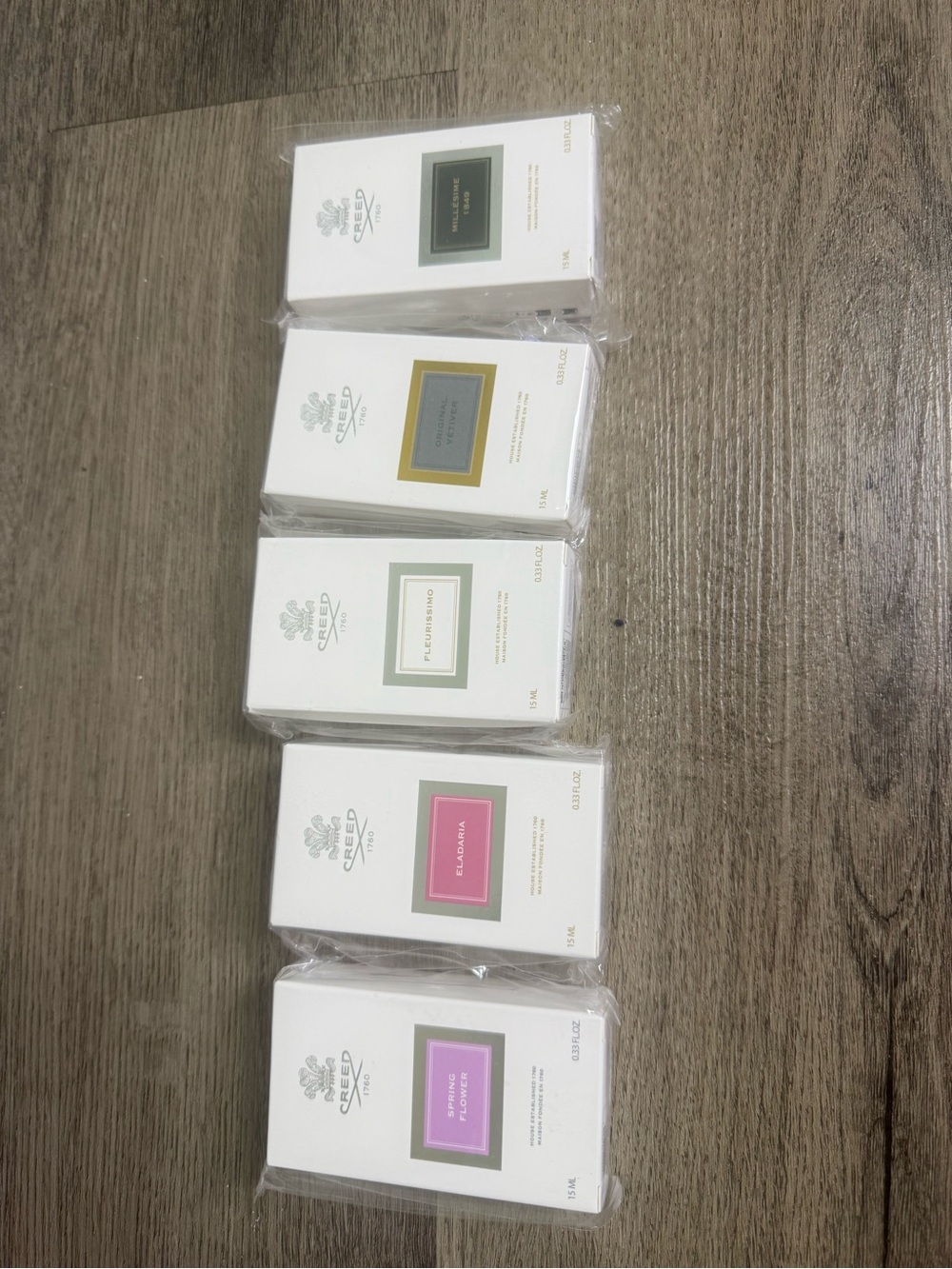 5 Mini Perfumes – ¡Perfectos para llevar contigo!